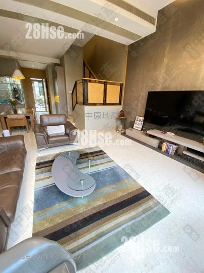 The Woodsville Sell 4 Bedrooms 2,439 ft²