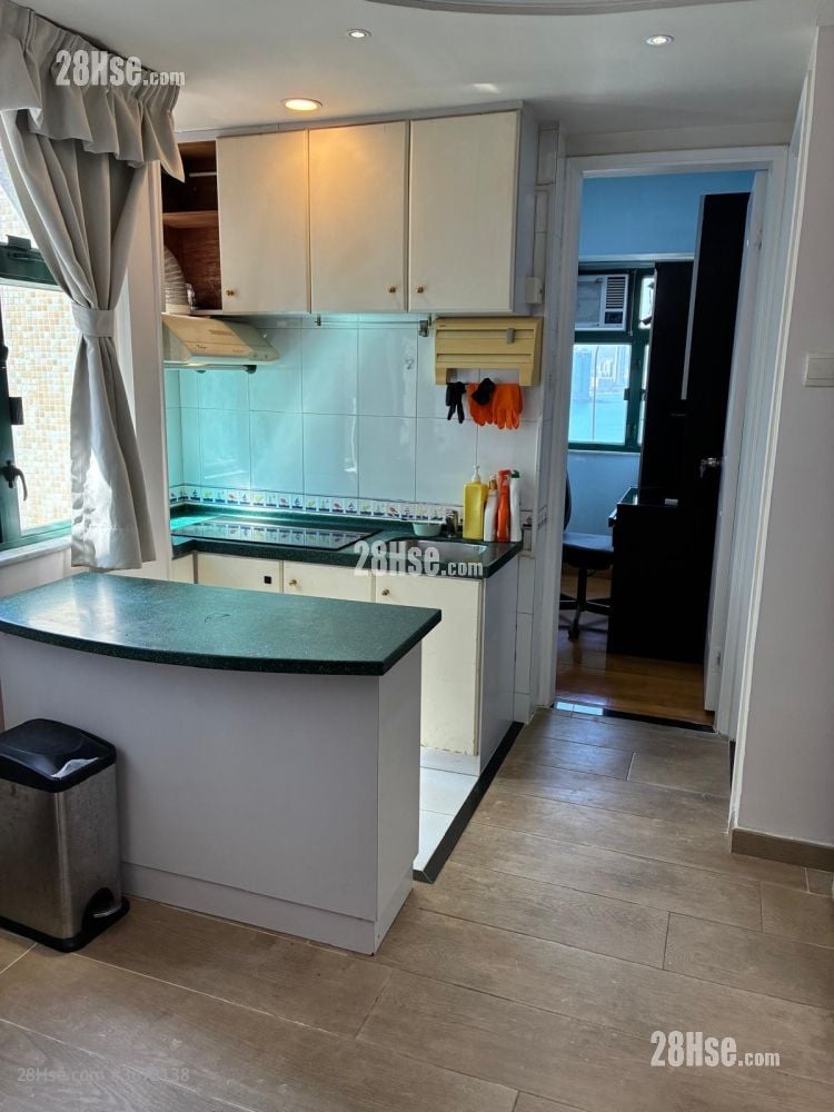 国宾大厦 租盘 2 房 , 1 浴室 337 平方尺