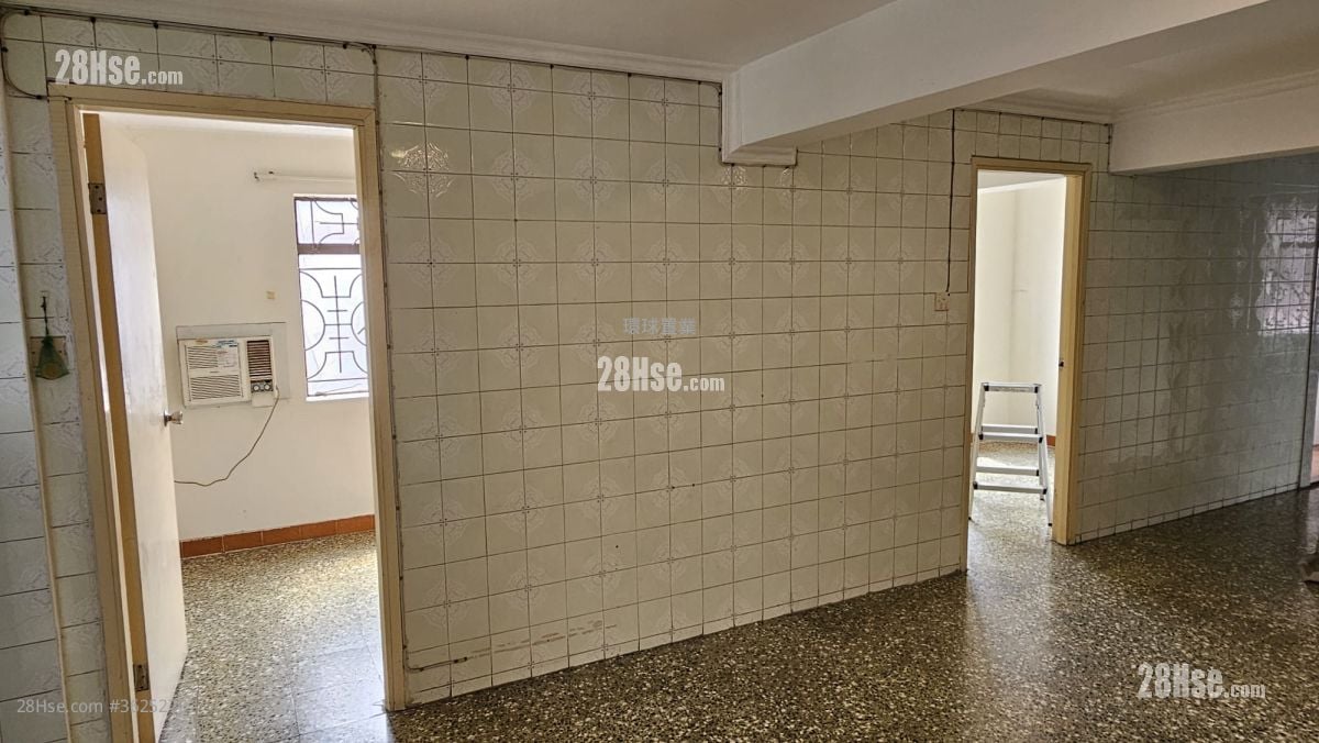 村屋 租盘 3 房 , 1 浴室 630 平方尺