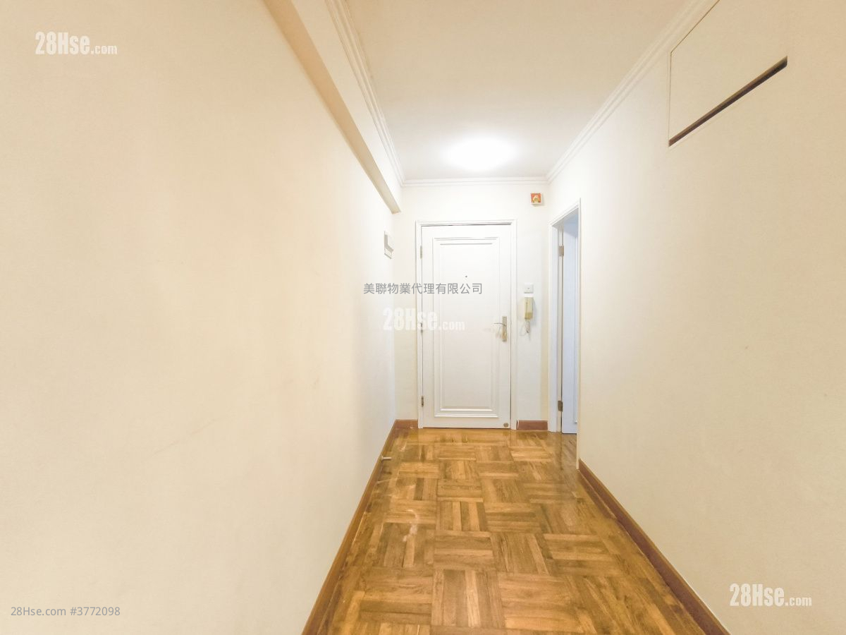 美孚新邨 售盘 2 房 , 1 浴室 533 平方尺