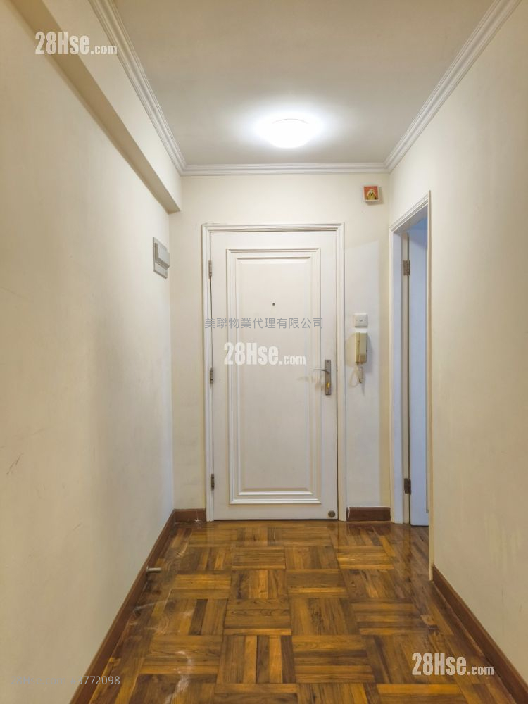 美孚新邨 售盘 2 房 , 1 浴室 533 平方尺