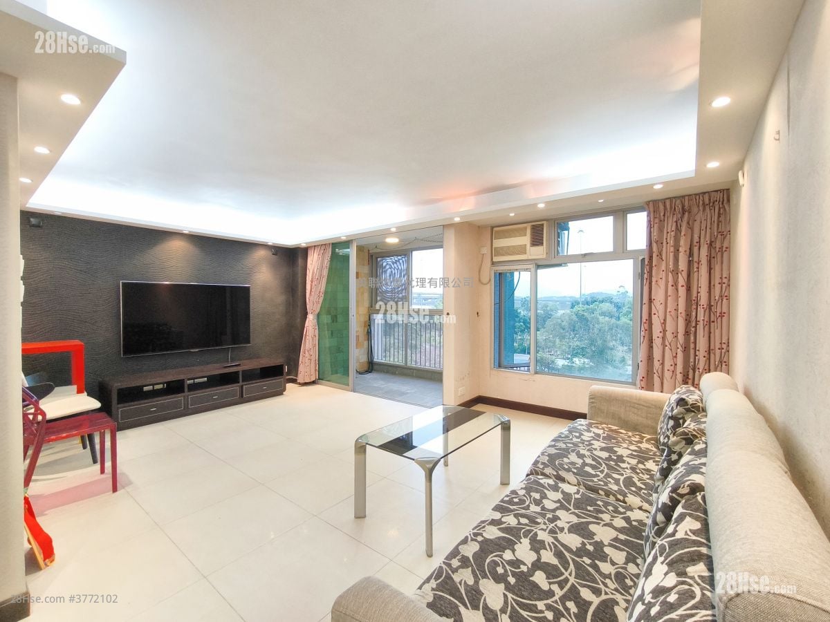 美孚新邨 售盘 4 房 , 2 浴室 1,327 平方尺