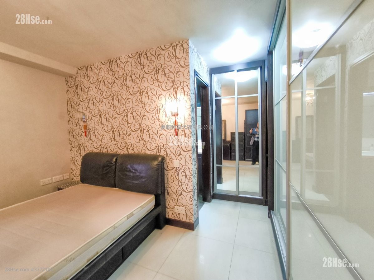 美孚新邨 售盘 4 房 , 2 浴室 1,327 平方尺