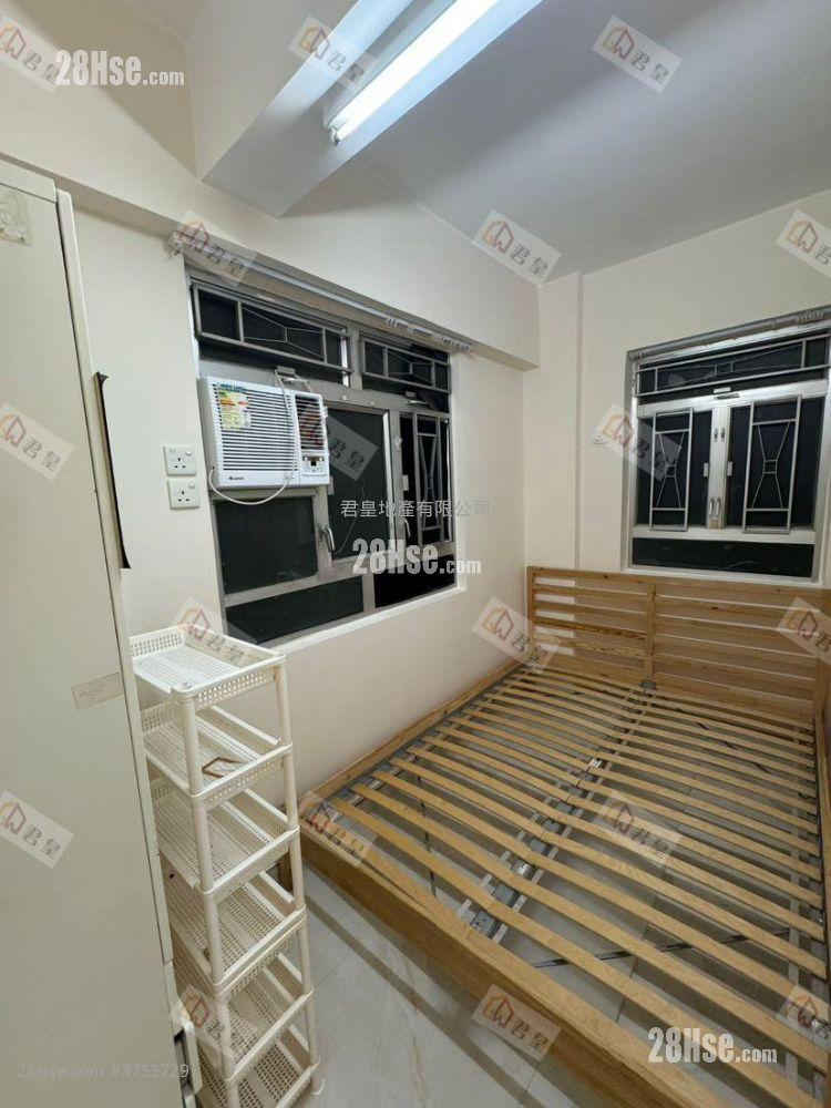 華鴻大樓 租盤 2 房 , 1 浴室 322 平方呎