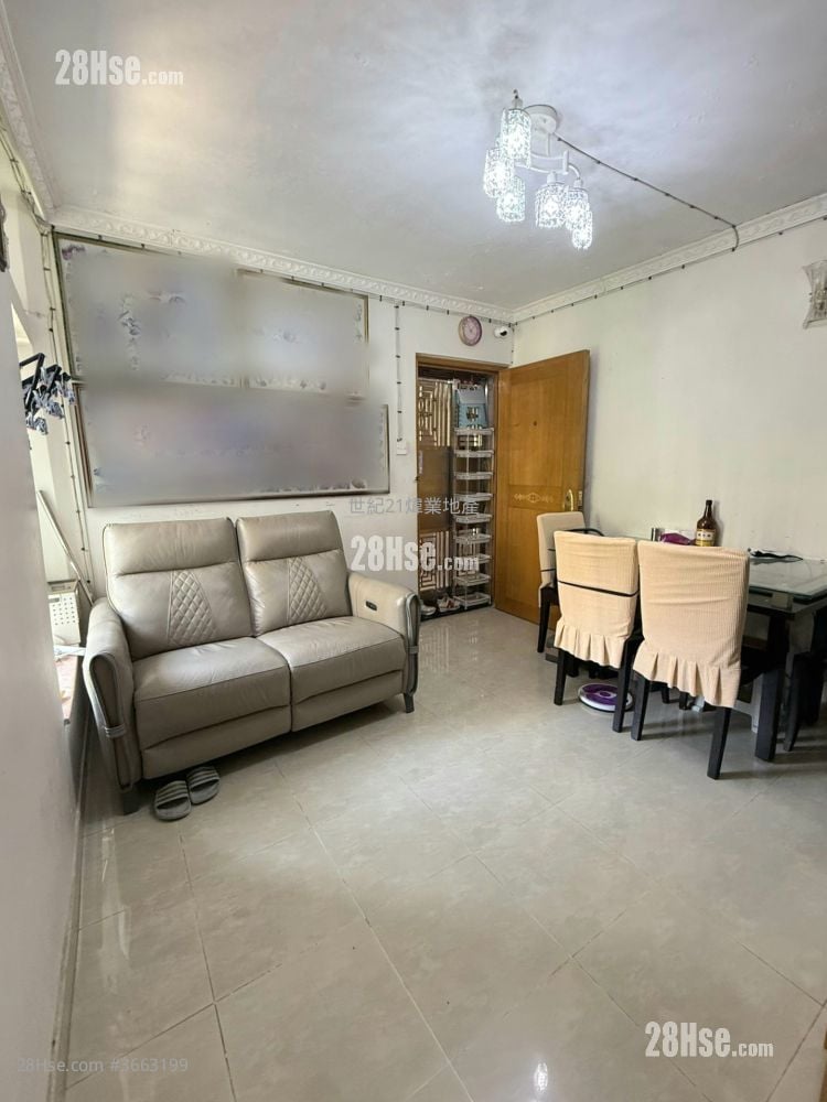 富亨邨 售盘 3 房 , 1 浴室 397 平方尺