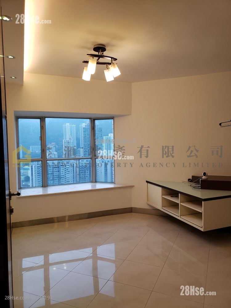 Bel Air Heights Sell 1 Bathroom 454 ft²