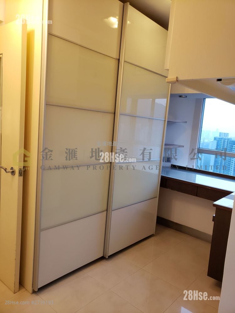 Bel Air Heights Sell 1 Bathroom 454 ft²