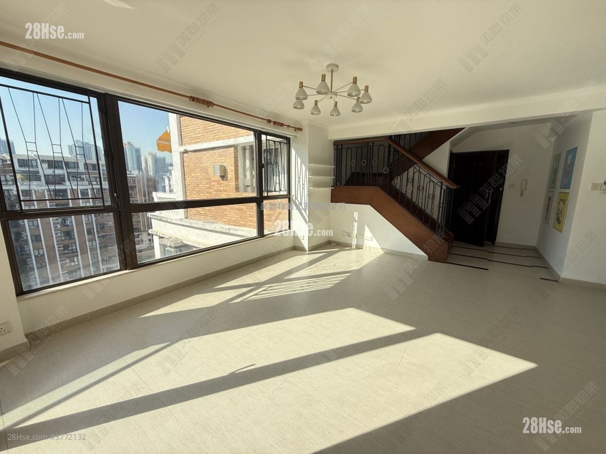 又一居 售盘 3 房 1,020 平方尺