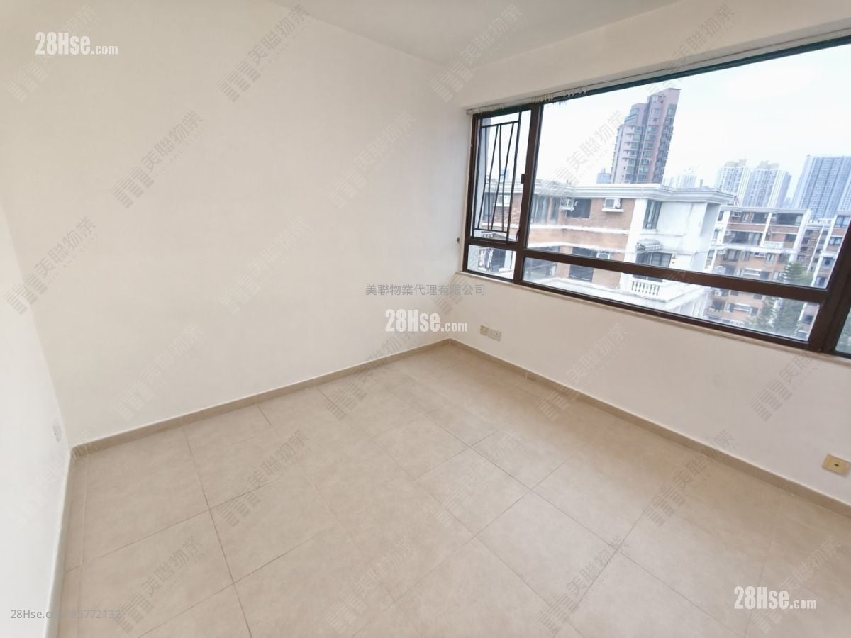 又一居 售盘 3 房 1,020 平方尺