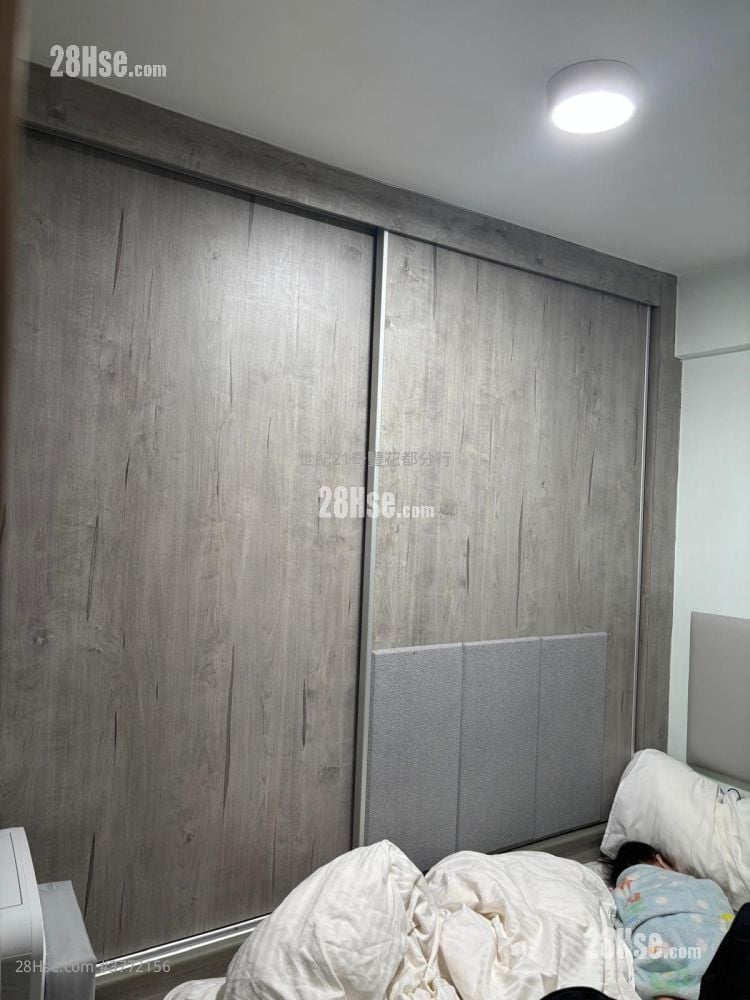 Cheung Wah Estate Sell 1 Bedroom , 1 Bathroom 283 ft²