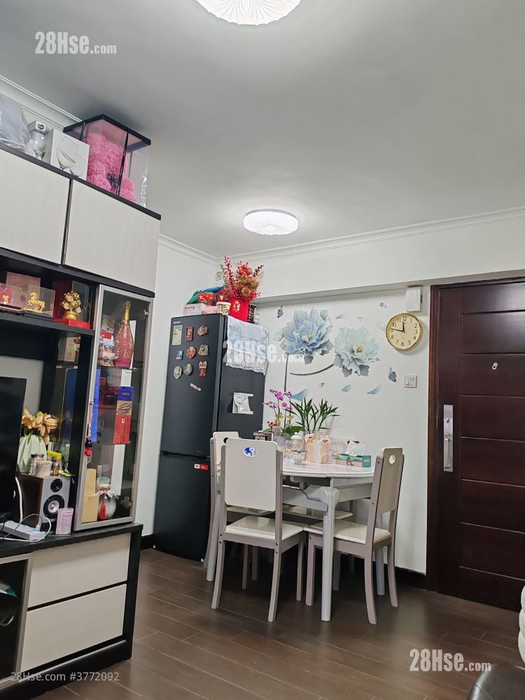 Chuk Yuen (North) Estate Sell 2 Bedrooms , 1 Bathroom 381 ft²