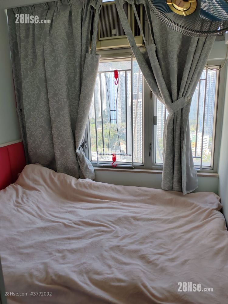 Chuk Yuen (North) Estate Sell 2 Bedrooms , 1 Bathroom 381 ft²