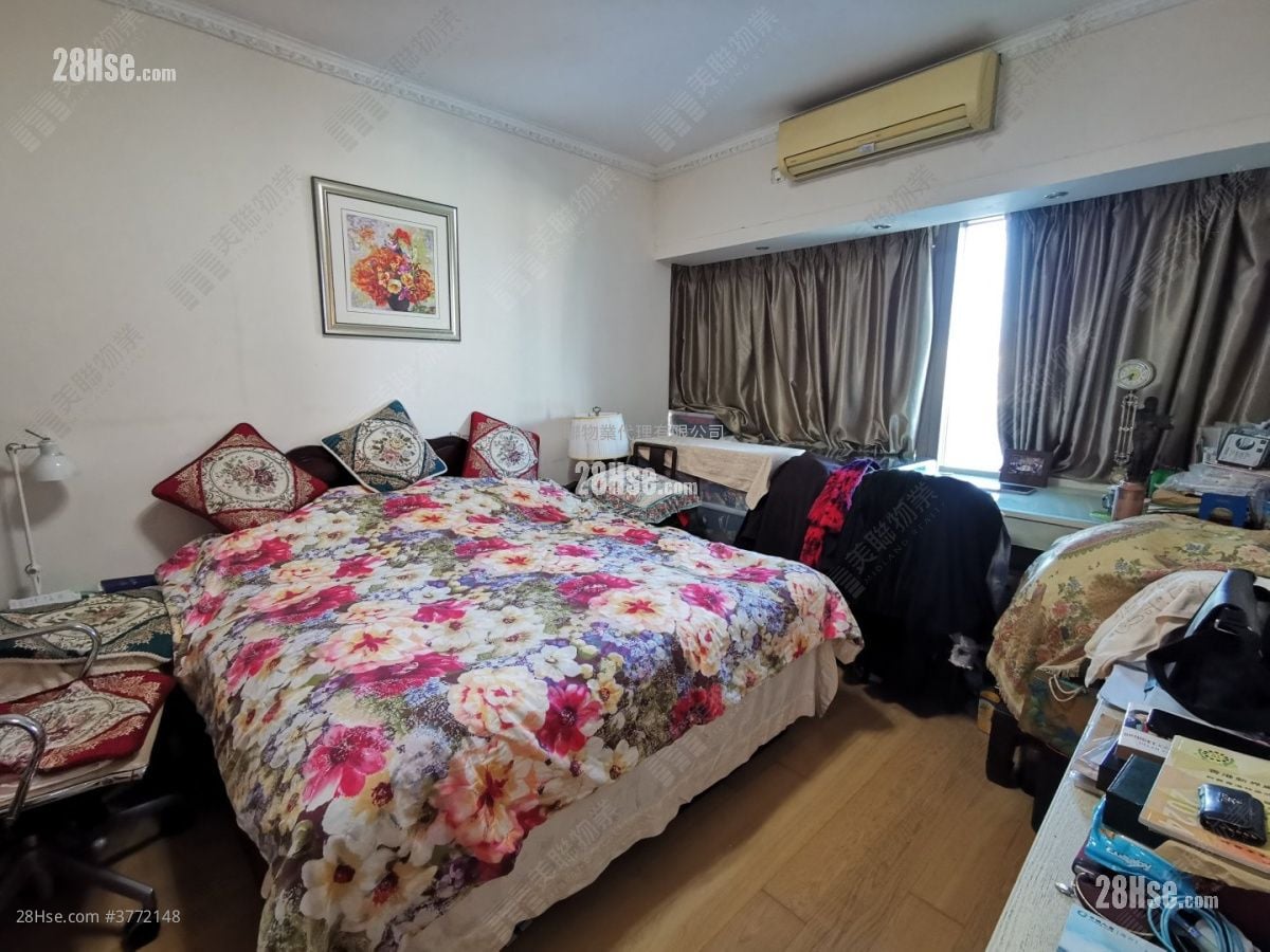 Celestial Heights Sell 3 Bedrooms 1,137 ft²