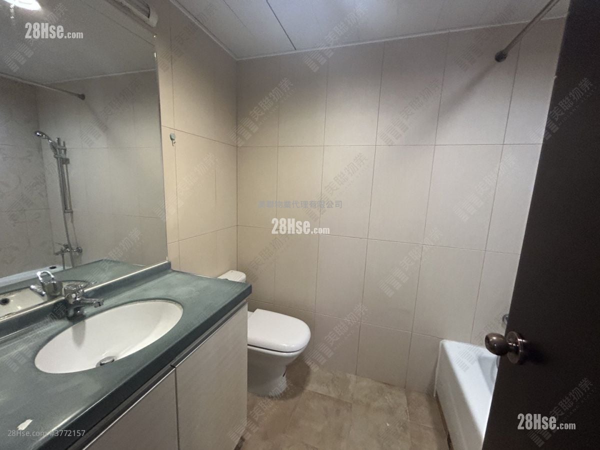 Garfield Court Sell 2 Bedrooms 897 ft²