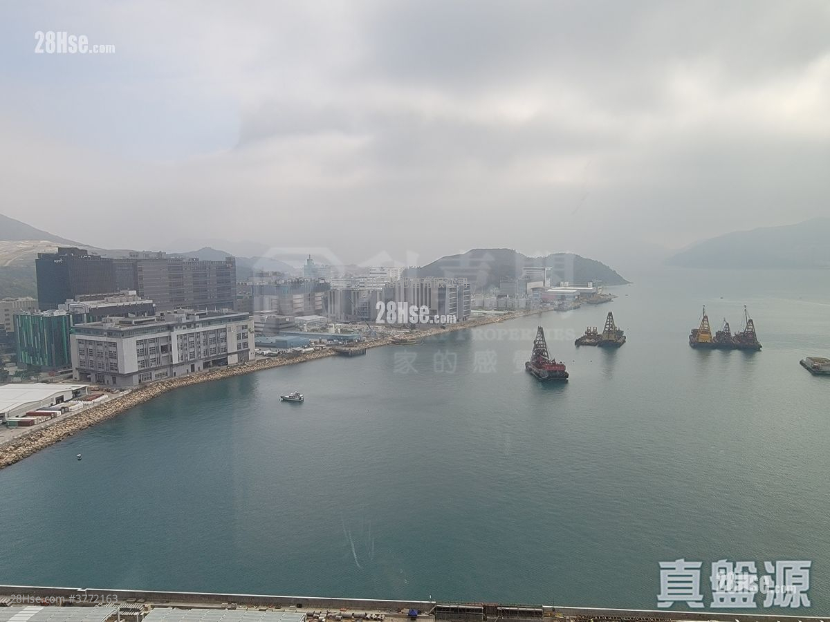 Marini Sell 770 ft²