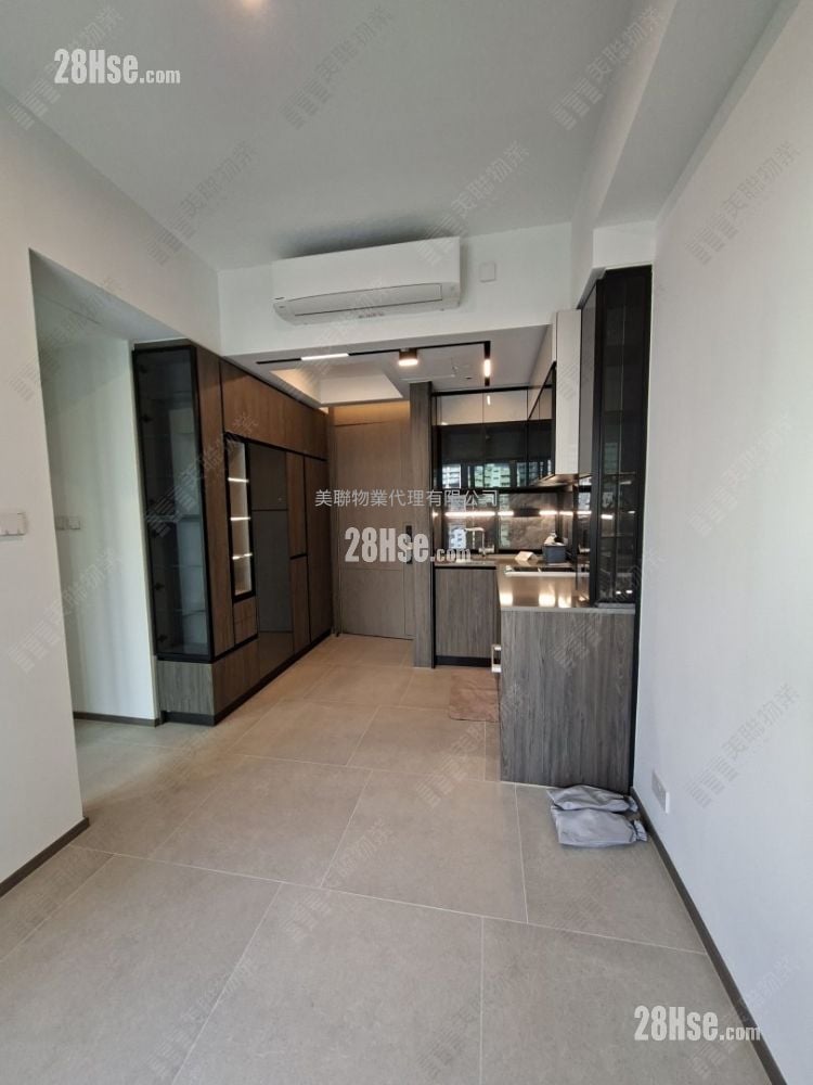 Cullinan Sky Sell 2 Bedrooms 437 ft²