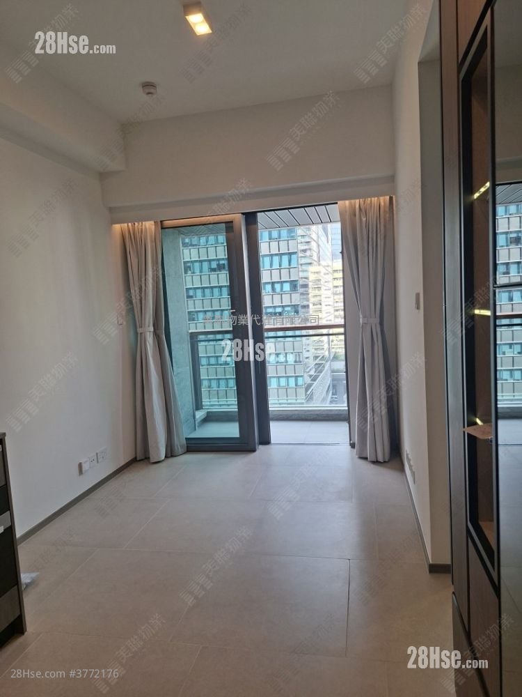 Cullinan Sky Sell 2 Bedrooms 437 ft²