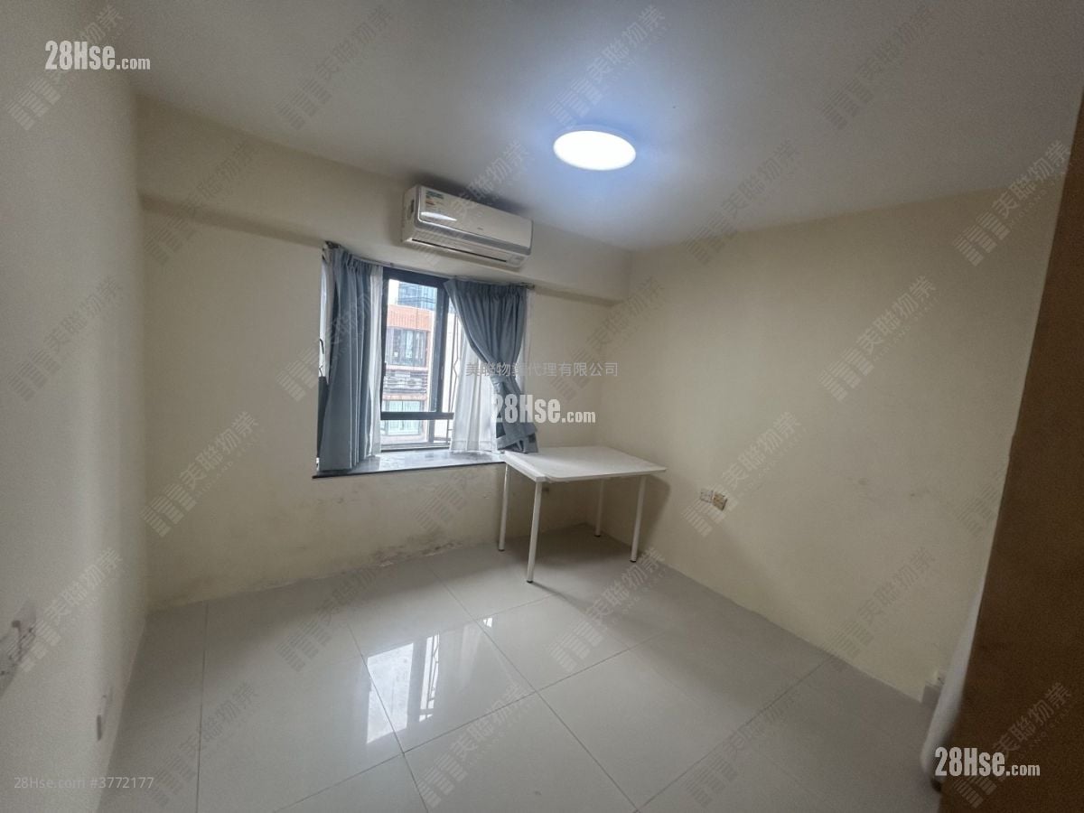 碧华花园 售盘 3 房 1,212 平方尺