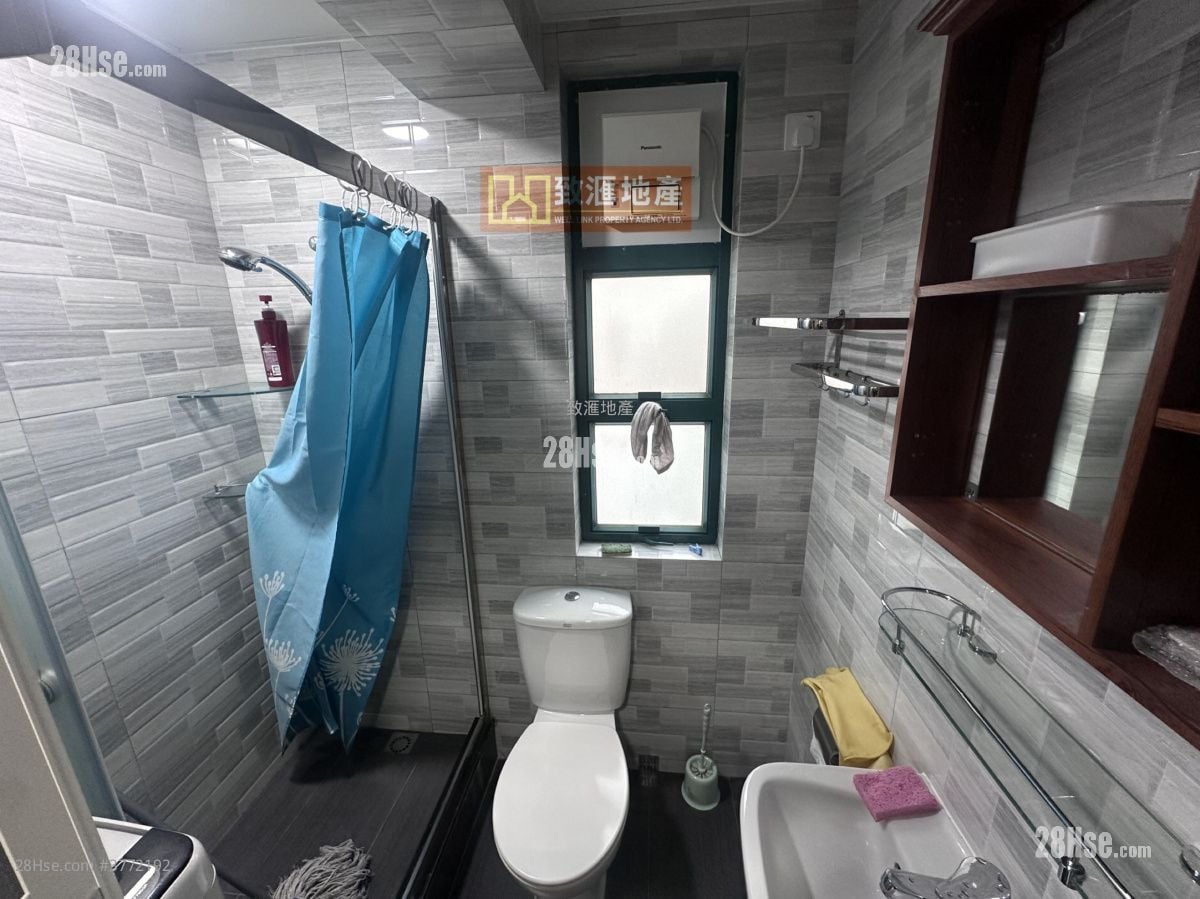 Laichikok Bay Garden Sell 3 Bedrooms 552 ft²