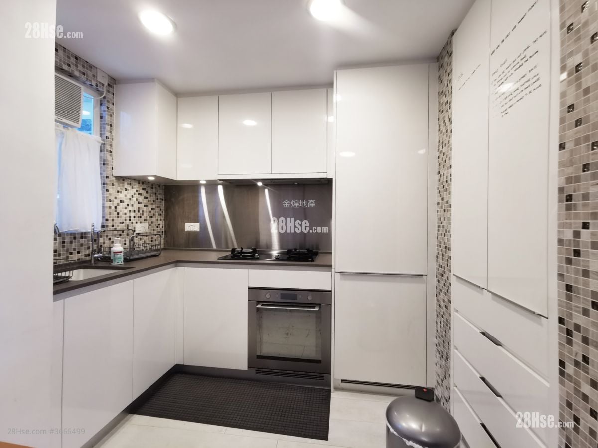 山胜大厦 租盘 2 房 , 1 浴室 563 平方尺