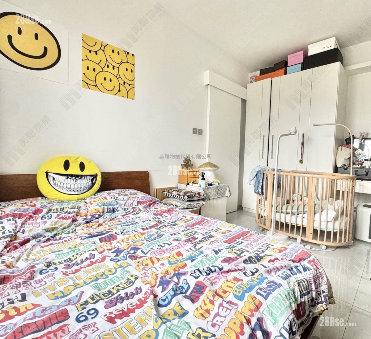 Woodcrest Hill Sell 3 Bedrooms , 2 Bathrooms 936 ft²