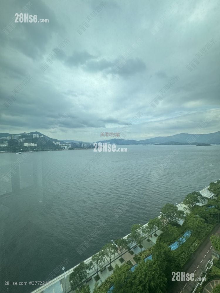 Baycrest Sell 3 Bedrooms 1,113 ft²