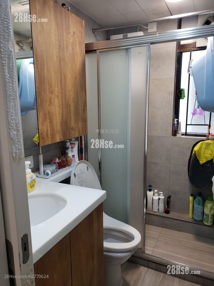 Perfect Mount Gardens Sell 2 Bedrooms , 1 Bathroom 450 ft²