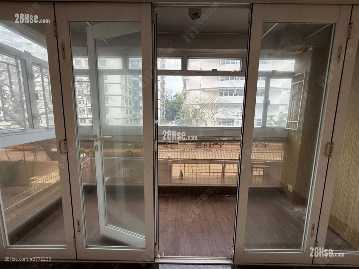 昌邦阁 售盘 3 房 920 平方尺