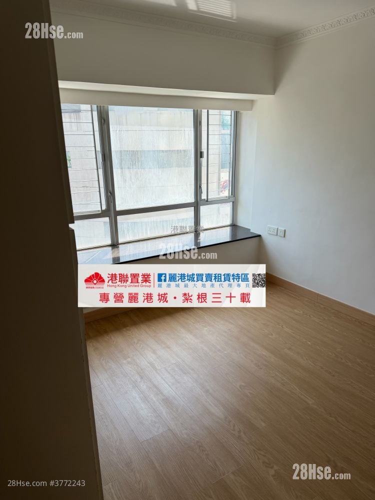 丽港城 售盘 3 房 , 2 浴室 687 平方尺