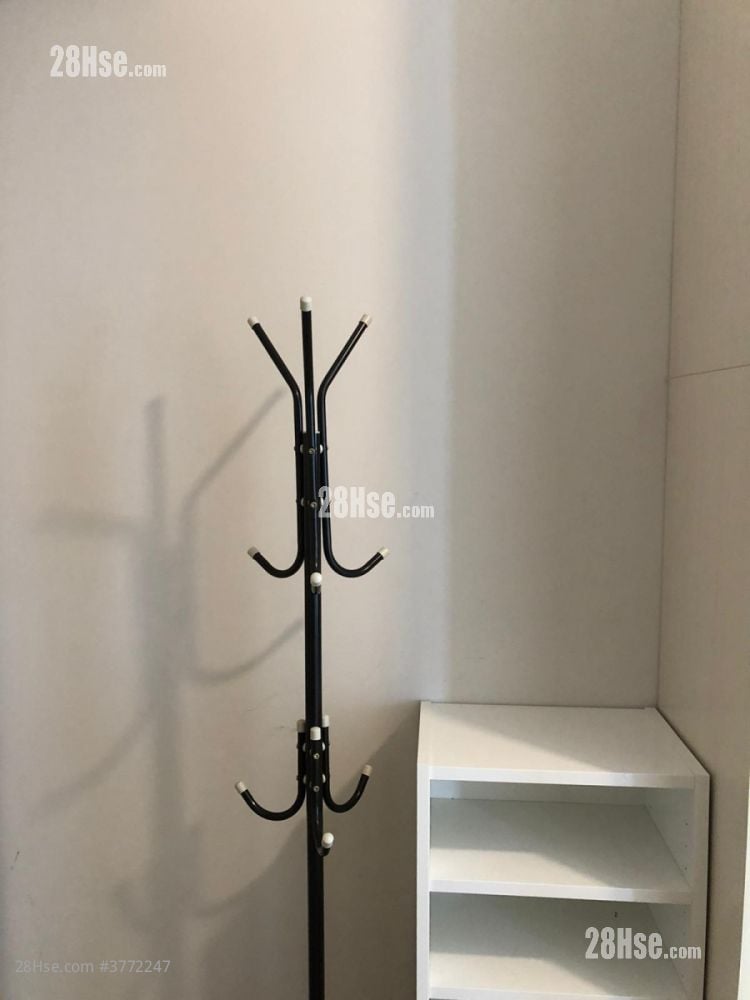 South Walk Aura Sell Studio , 1 Bathroom 194 ft²