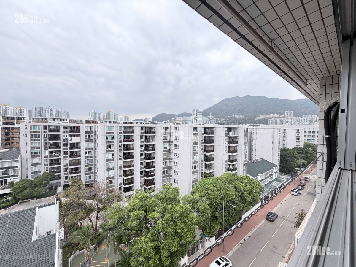 又一村花园 售盘 3 房 , 2 浴室 805 平方尺