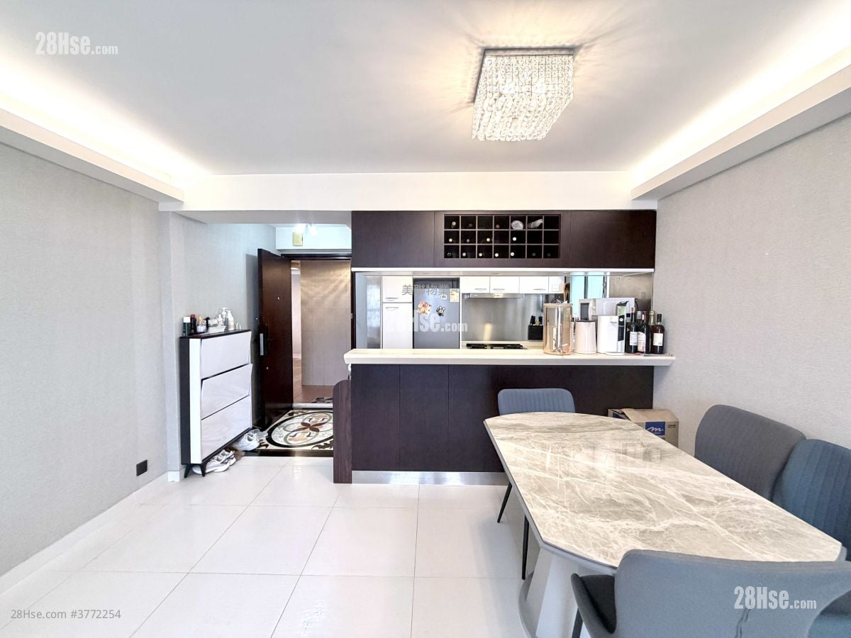 又一村花园 售盘 3 房 , 2 浴室 805 平方尺