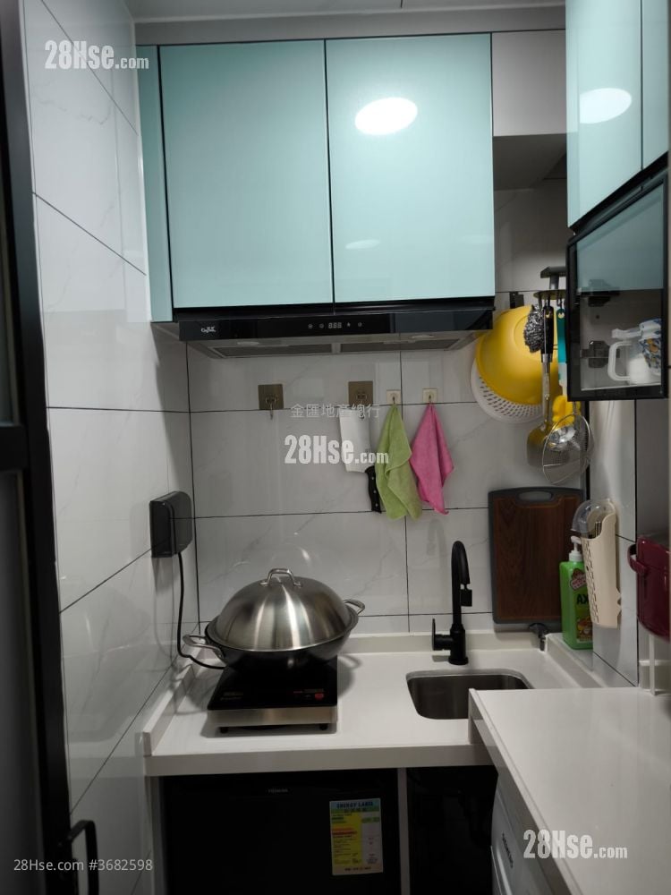 Fung Tak Estate Sell Studio , 1 Bathroom 155 ft²