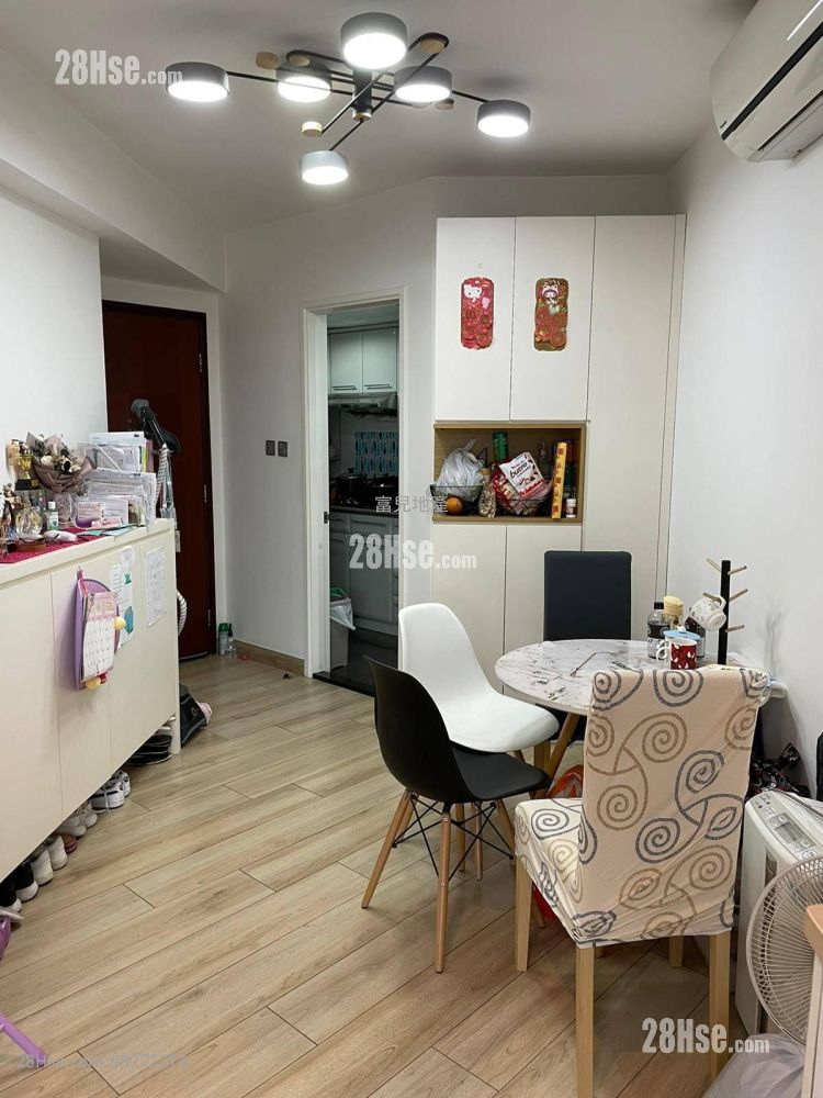 Summit Terrace Sell 481 ft²