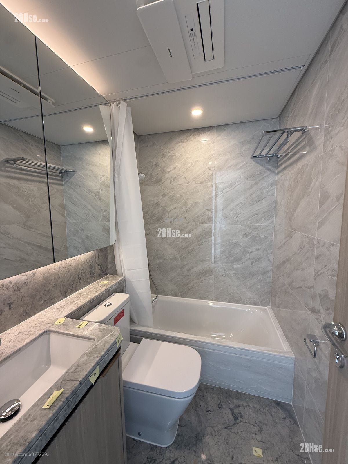 The Coast Line Sell 2 Bedrooms , 1 Bathroom 449 ft²