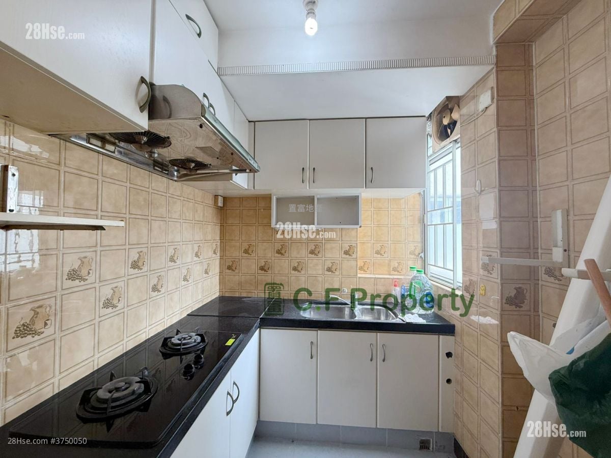 新葵芳花園 售盤 2 房 , 1 浴室 418 平方呎