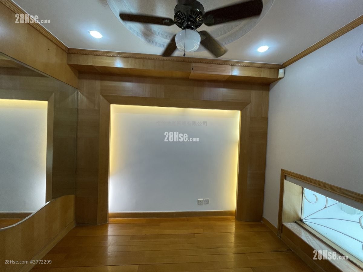 加州花园 租盘 1,367 平方尺