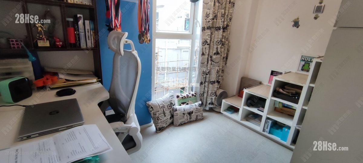 嘉丽苑 售盘 3 房 855 平方尺