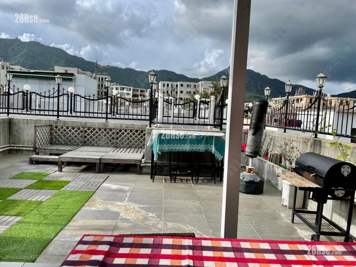 嘉丽苑 售盘 3 房 855 平方尺