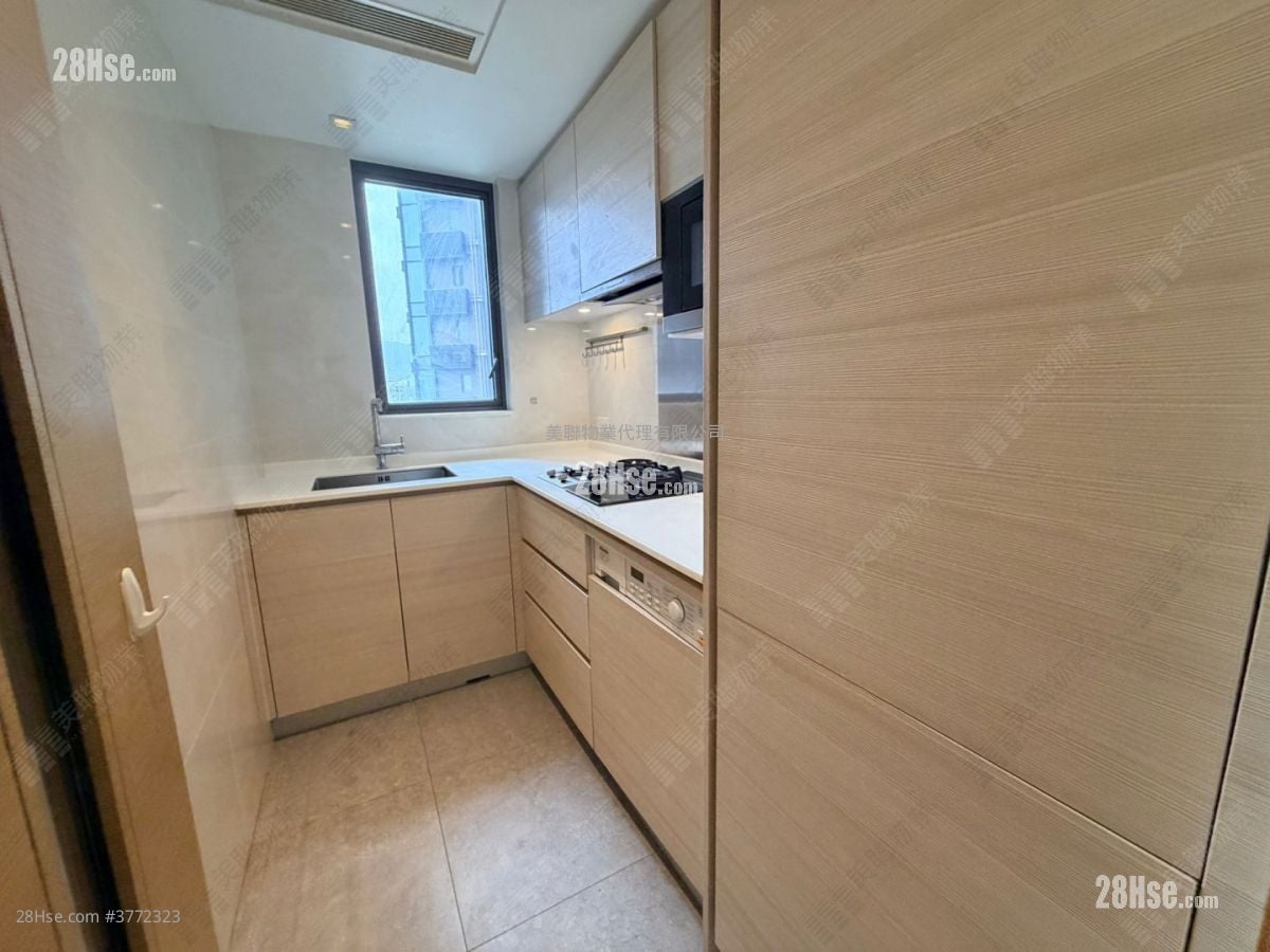 Mantin Heights Sell 3 Bedrooms 670 ft²