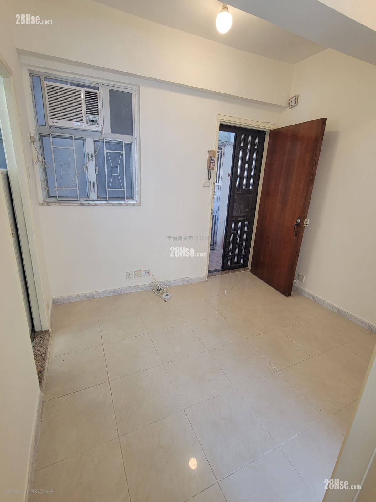 Sun Lee Building Rental 2 Bedrooms , 1 Bathroom 280 ft²