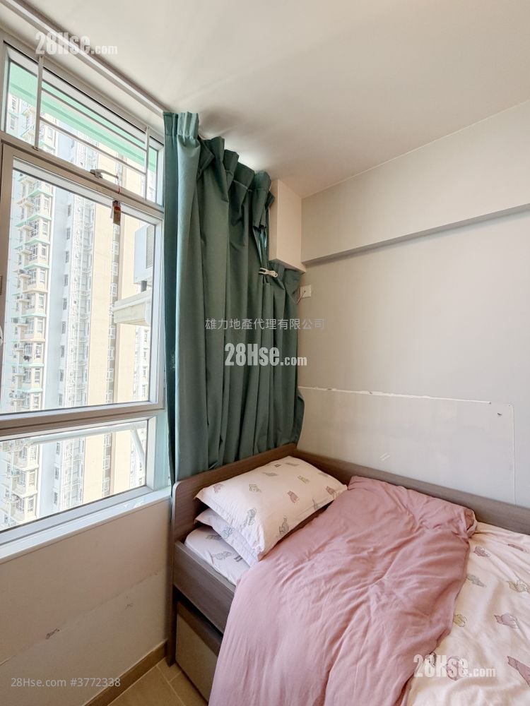 裕泰苑 售盘 2 房 , 1 浴室 384 平方尺