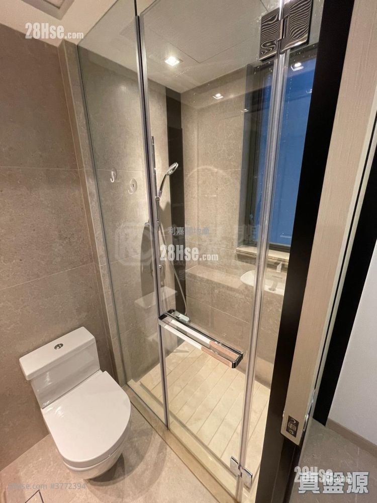 Downtown 38 售盘 1 房 309 平方尺