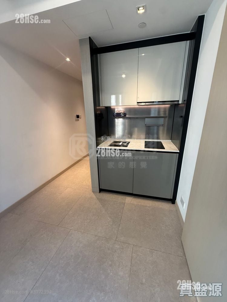 Downtown 38 售盘 1 房 309 平方尺