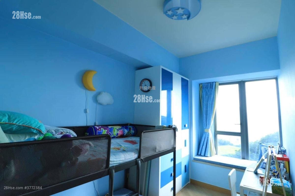 睡房 1: 峻弦 售盘 3 房 , 3 浴室 1,230 平方尺