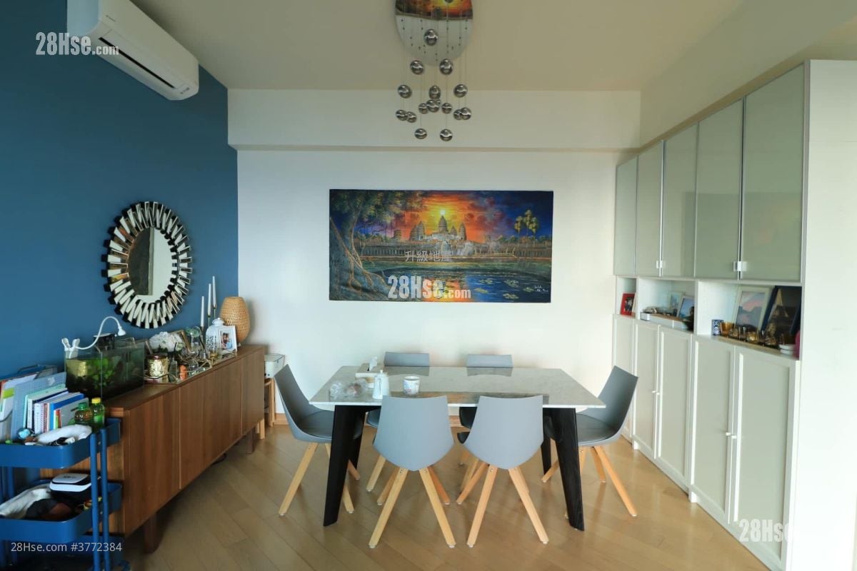 厅: 峻弦 售盘 3 房 , 3 浴室 1,230 平方尺