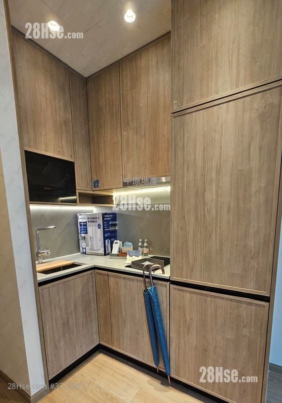 Hava Sell 1 Bedroom 245 ft²