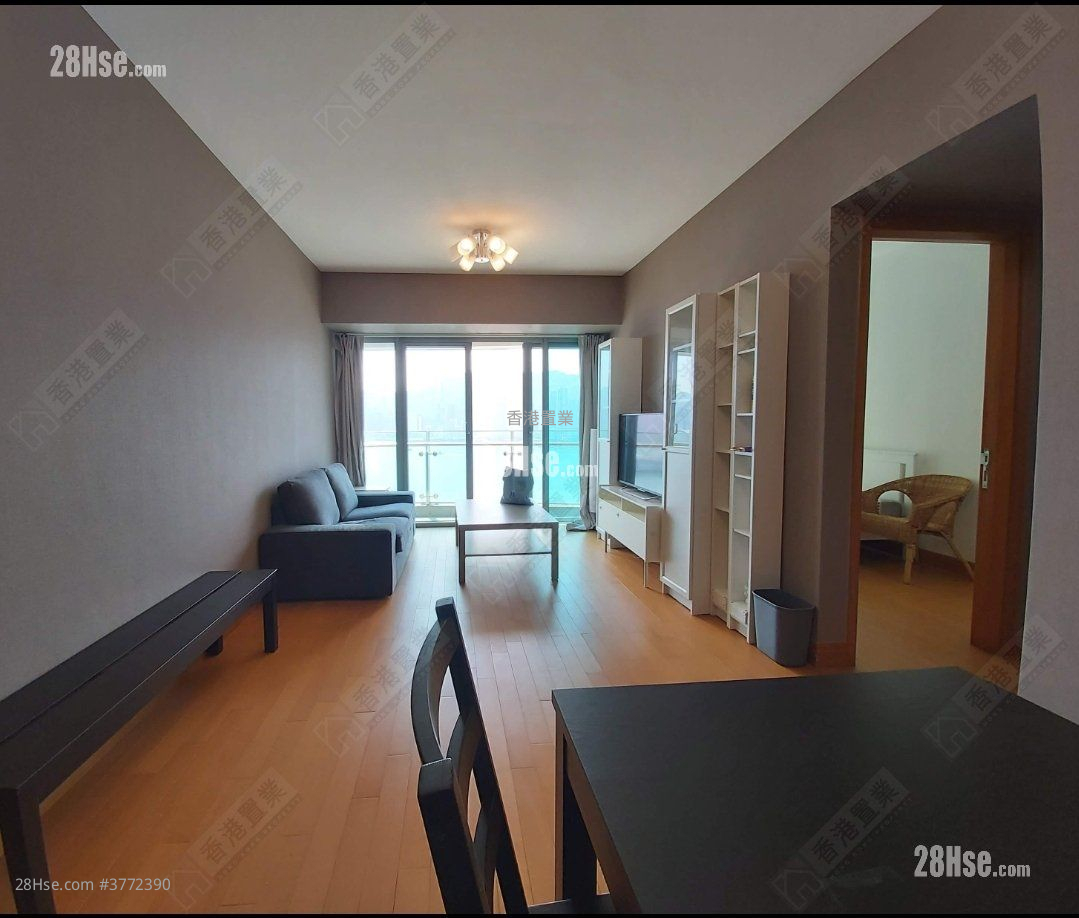 The Harbourside Sell 2 Bedrooms , 1 Bathroom 750 ft²