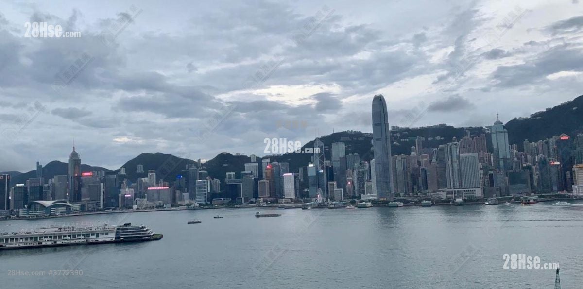 The Harbourside Sell 2 Bedrooms , 1 Bathroom 750 ft²