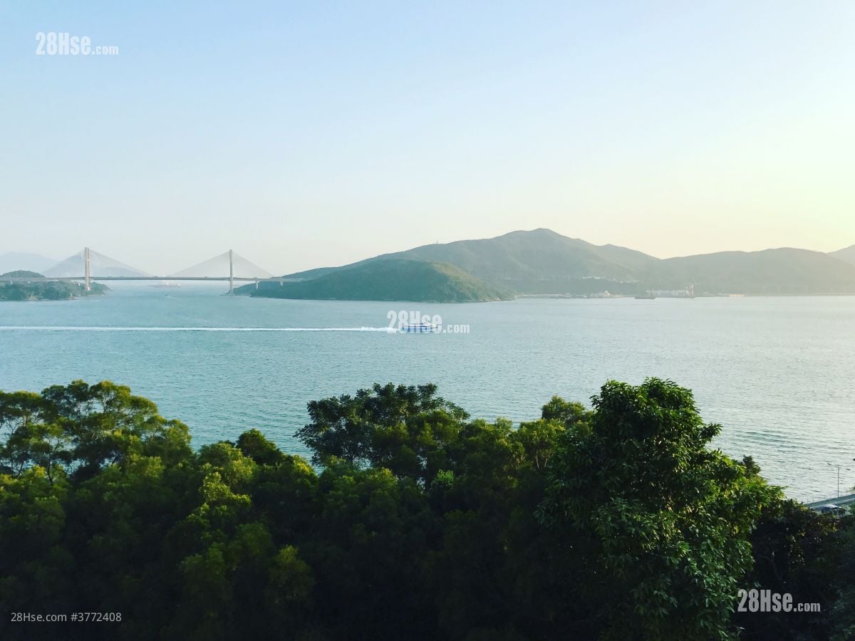 Hong Kong Garden Sell 3 Bedrooms , 3 Bathrooms 1,382 ft²